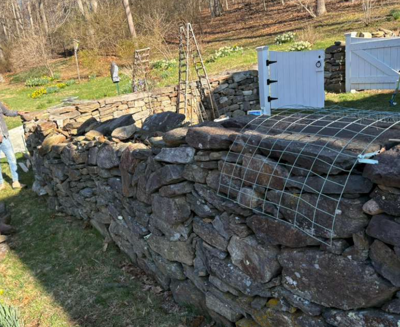 Stone boundary wall