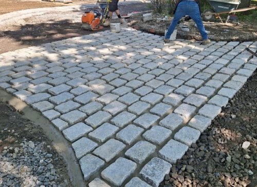 (Apron Belgium block above) PHOTO-2026-10-23-06-55-32